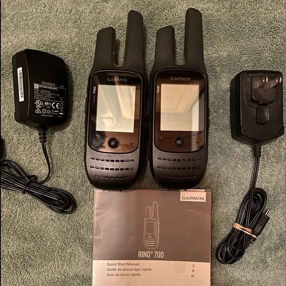 Garmin Rino GPS Radio - Picture 1 of 5